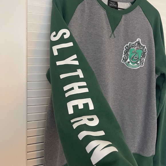 Harry Potter Slytherin  Sweater - Picture 3 of 4